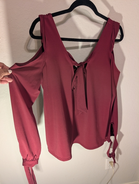 Guess Tops - GUESS BRAND Cold-Shoulder Tie-Front Blouse in Wine